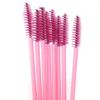 cepillos rosas extensiones de pestañas (2) Cepillos rosas para peinar y mantener alineadas las extensiones de pestañas.
