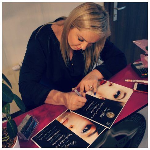 master class extensiones voluminosas impartido por Agnieszka Kwiatkowska, de Star Lash Academy.