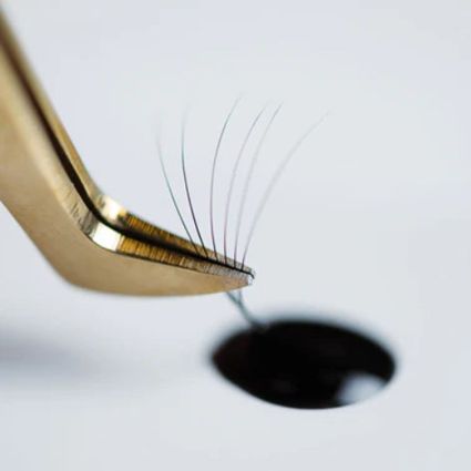 portada curso de pestañas iniciacion volumen academia lashes obsession